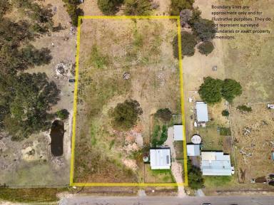 House For Sale - VIC - Stratford - 3862 - LAND RIGHT IN THE HEART OF TOWN  (Image 2)