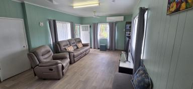 House For Sale - QLD - Ingham - 4850 - PRICE DROP : $335,000 (Neg.) OWNERS SAY PRESENT ALL OFFERS!  (Image 2)