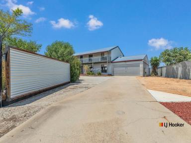 House For Sale - VIC - Echuca - 3564 - Prime Echuca… Cul-De-Sac Family Living + Shed  (Image 2)