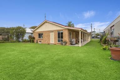 House For Sale - NSW - Werri Beach - 2534 - Walk to Beach - Single level - Endless potential (Image 2)