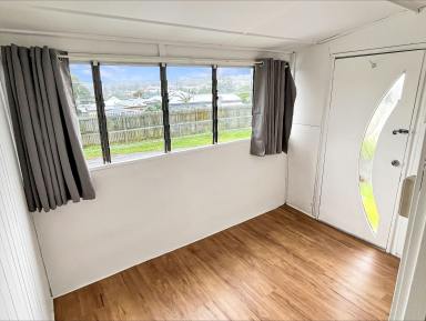 Duplex/Semi-detached For Lease - QLD - Newtown - 4305 - Low-Maintenance Renovated Duplex Just Minutes from Toowoomba CBD  (Image 2)