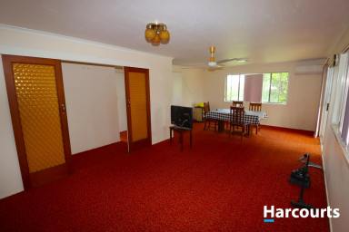 House For Sale - QLD - Childers - 4660 - PRIME POSITION ON THE MAIN HIGHWAY  (Image 2)