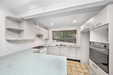 House Auction - NSW - Tumut - 2720 - Four bedroom Home (Image 2)