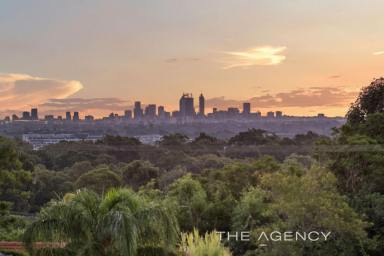 House For Sale - WA - Swan View - 6056 - Superb Quality & Elegance In Superb Location  (Image 2)