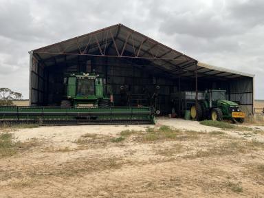 Cropping For Sale - SA - Geranium - 5301 - "PLATINUM PARK"  Cropping property of scale  (Image 2)