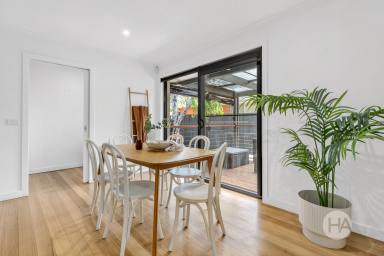 House For Sale - VIC - Mornington - 3931 - Refurbished Coastal Living on 556sqm Just Minutes from the Beach (Image 2)