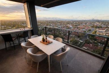 Apartment For Lease - QLD - Burleigh Waters - 4220 - Rare Three+ Bedroom Penthouse Apartment in Lifestyle Location  (Image 2)