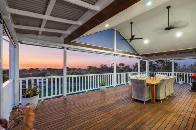 House For Sale - WA - Forrestfield - 6058 - Feature Packed Dual Accommodation Lifestyle Package With Stunning Views on 2.5 Acres  (Image 2)