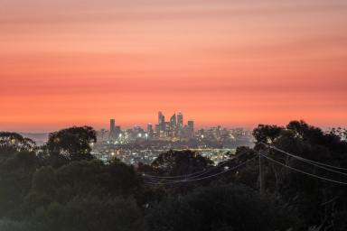 House For Sale - WA - Forrestfield - 6058 - Feature Packed Dual Accommodation Lifestyle Package With Stunning Views on 2.5 Acres  (Image 2)