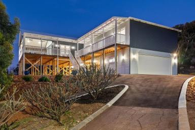 House For Sale - WA - Forrestfield - 6058 - Feature Packed Dual Accommodation Lifestyle Package With Stunning Views on 2.5 Acres  (Image 2)