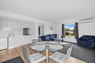 House For Sale - TAS - Dunalley - 7177 - Seaside Simplicity in the Heart of Dunalley  (Image 2)