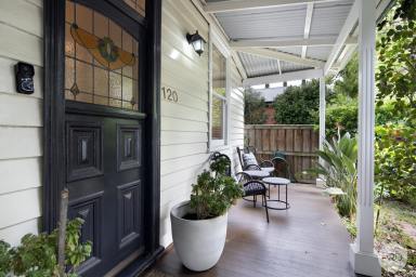 House For Sale - VIC - Ballarat Central - 3350 - Timeless Prestige With Modern Luxury In Ballarat's Premier Boulevard  (Image 2)