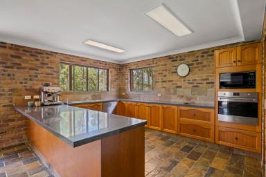 House For Sale - QLD - Closeburn - 4520 - Superior Craftsmanship Meets Country Space - 5 Acres!  (Image 2)