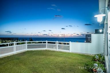 House For Sale - WA - Jindalee - 6036 - Living The Coastal Dream  (Image 2)