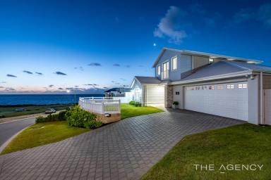 House For Sale - WA - Jindalee - 6036 - Living The Coastal Dream  (Image 2)
