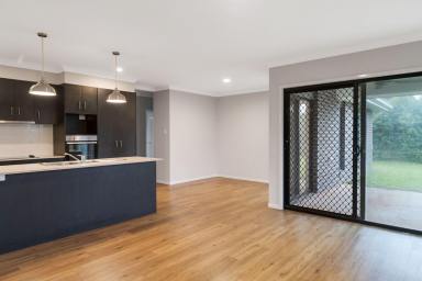 House For Lease - QLD - Highfields - 4352 - Don't miss out on this fantastic opportunity!  (Image 2)