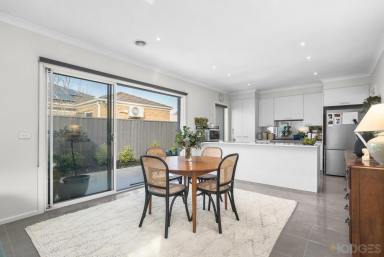 Townhouse Leased - VIC - Parkdale - 3195 - Private Delight in Parkdale  (Image 2)