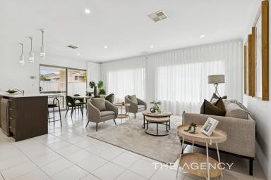 House For Sale - WA - Cloverdale - 6105 - JUST....Like New  (Image 2)