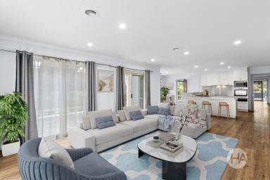 House For Sale - VIC - Mount Eliza - 3930 - Modern, Light-Filled Living with Commercial Potential (STCA)  (Image 2)