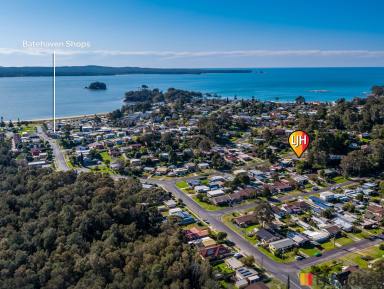 House For Sale - NSW - Batehaven - 2536 - ONE FOR THE FAMILY (Image 2)