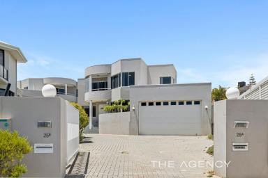 House For Sale - WA - Sorrento - 6020 - Sophisticated Seclusion  (Image 2)