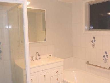 House For Lease - NSW - Castle Hill - 2154 - Lifestyle meets Convenience!  (Image 2)