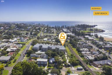 Apartment For Sale - NSW - Kiama - 2533 - Garden View Apartment - CENTRAL LOCATION - Call Robert Perea on 0411 564 101 (Image 2)