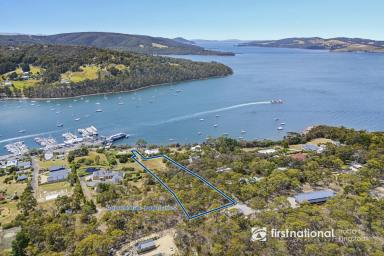 Residential Block For Sale - TAS - Kettering - 7155 - A Rare Coastal Landholding on the Kettering Peninsula  (Image 2)