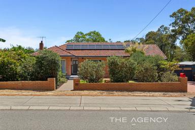 House For Sale - WA - Kalamunda - 6076 - Open  Sunday 11:00  (Image 2)