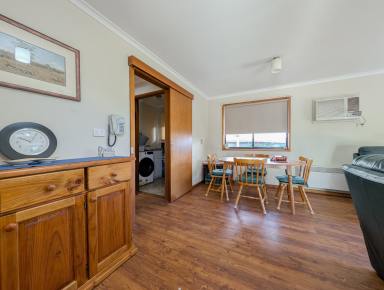 Unit For Sale - VIC - Kerang - 3579 - It’s All About Position  (Image 2)