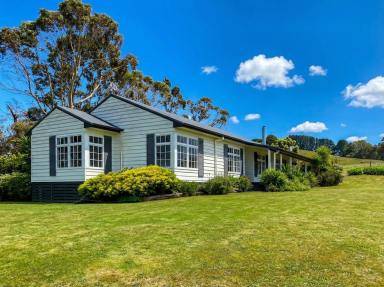 Lifestyle For Sale - VIC - Foster - 3960 - Panoramic Views and Country Charm at 'Findlatree Cottage'  (Image 2)