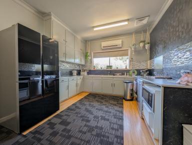 House For Sale - VIC - Boort - 3537 - 4 Bedroom Family Home with Dual Access  (Image 2)