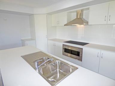 Unit For Lease - NSW - Junction Hill - 2460 - EXECUTIVE HOME IN JUNCTION HILL! (Image 2)