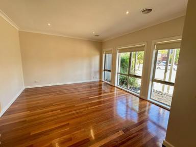 House For Lease - VIC - Cairnlea - 3023 - Comfortable Living with Fresh Interiors  (Image 2)