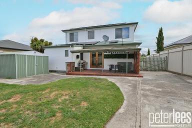 House For Sale - TAS - Newstead - 7250 - Modern Comfort and Space in a Premium Newstead Location  (Image 2)