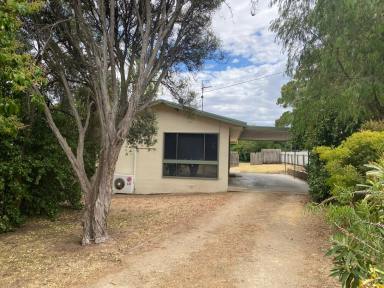 House For Sale - SA - Naracoorte - 5271 - Sound Investment, Fully Renovated 1,043m2  (Image 2)