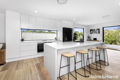 House For Sale - NSW - Kiama - 2533 - Coastal Luxury with a Private Pool Oasis!  (Image 2)