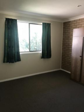 Unit For Lease - NSW - Inverell - 2360 - Clean And Tidy Unit Conveniently Located  (Image 2)