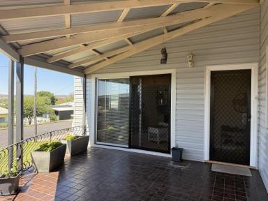 House For Sale - NSW - Inverell - 2360 - What A Beauty - Perfect Family Home (Image 2)