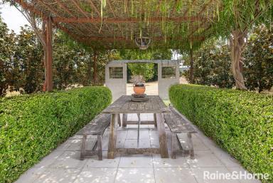 House For Sale - NSW - Lake Albert - 2650 - The Perfect Blend of Rustic Elegance & Luxe Inclusions  (Image 2)