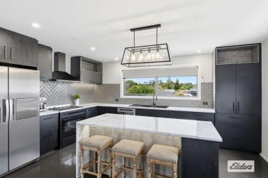 House For Sale - TAS - Port Sorell - 7307 - A MODERN ENTERTAINER'S DREAM WITH PANORAMIC OUTLOOKS (Image 2)