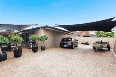 House For Lease - QLD - Ashmore - 4214 - 3 Bedroom, Fully Fenced & Gated Home in Quiet cool de sac area in Ashmore  (Image 2)