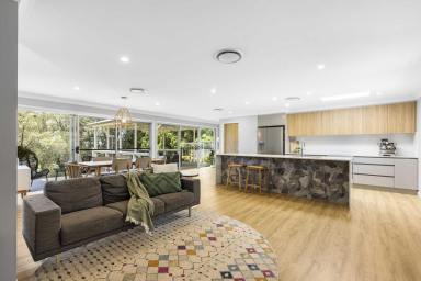 House For Sale - QLD - Middle Ridge - 4350 - Tennis Anyone? Fantastic Family Home on an Acre!  (Image 2)