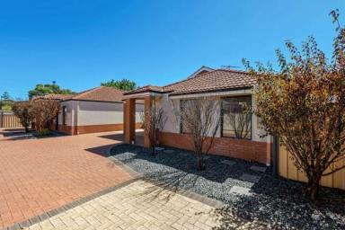 Villa Leased - WA - Warnbro - 6169 - Low Maintenance, Easy Care Villa  (Image 2)