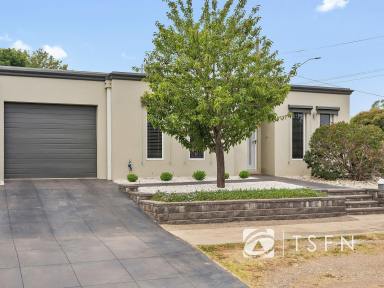 House For Sale - VIC - Kangaroo Flat - 3555 - Townhouse with timeless style and ultimate convenience  (Image 2)
