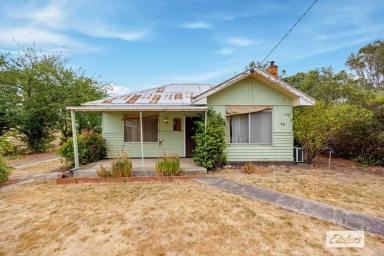 House For Sale - VIC - Willaura - 3379 - Affordable home on a large block with 2 lots  (Image 2)