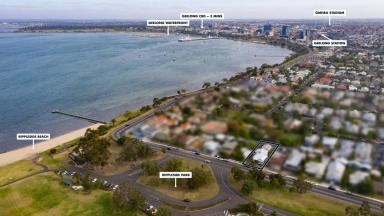 Duplex/Semi-detached Leased - VIC - Drumcondra - 3215 - Bright 2-Bedroom Unit in Sought-After Drumcondra Close to Geelong Waterfront (Image 2)