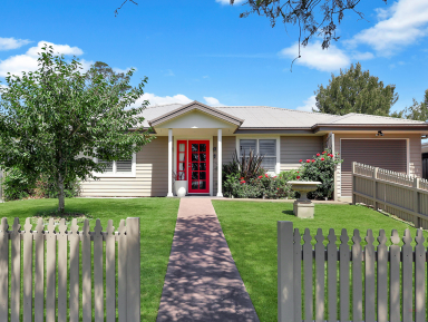 House For Sale - NSW - Moss Vale - 2577 - Immaculate Hamptons-style home  (Image 2)