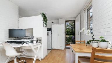 Apartment For Lease - WA - North Perth - 6006 - Experience a Cosy and Quiet Lifestyle (Image 2)