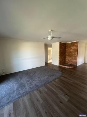 House For Lease - QLD - Kingaroy - 4610 - Well-Located Brick Home on Corner Block (Image 2)